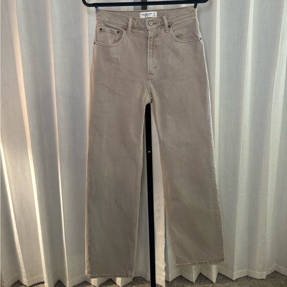 Abercrombie & Fitch Tan Women Jeans